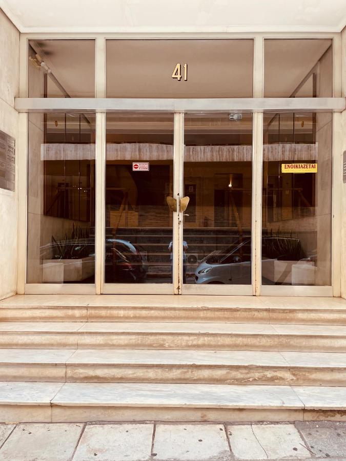 2 Bedroom Apt - Live Like A Local In Kolonaki Atenas Exterior foto